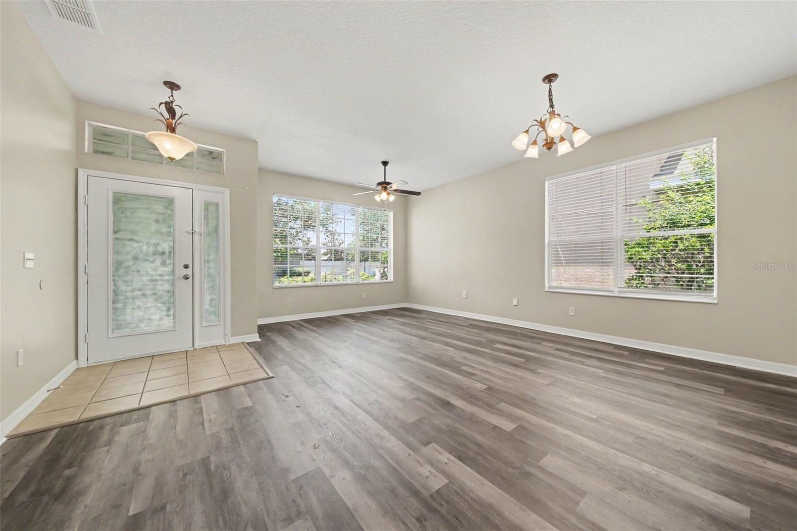 278 VENETIAN BAY CIRCLE