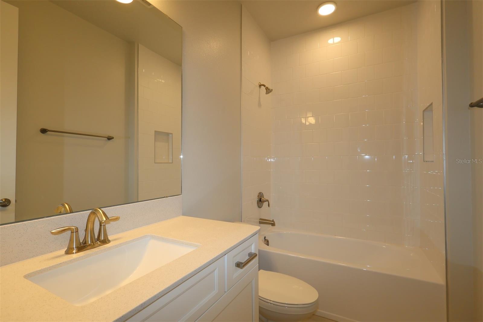 WILLOW RUN - Residential