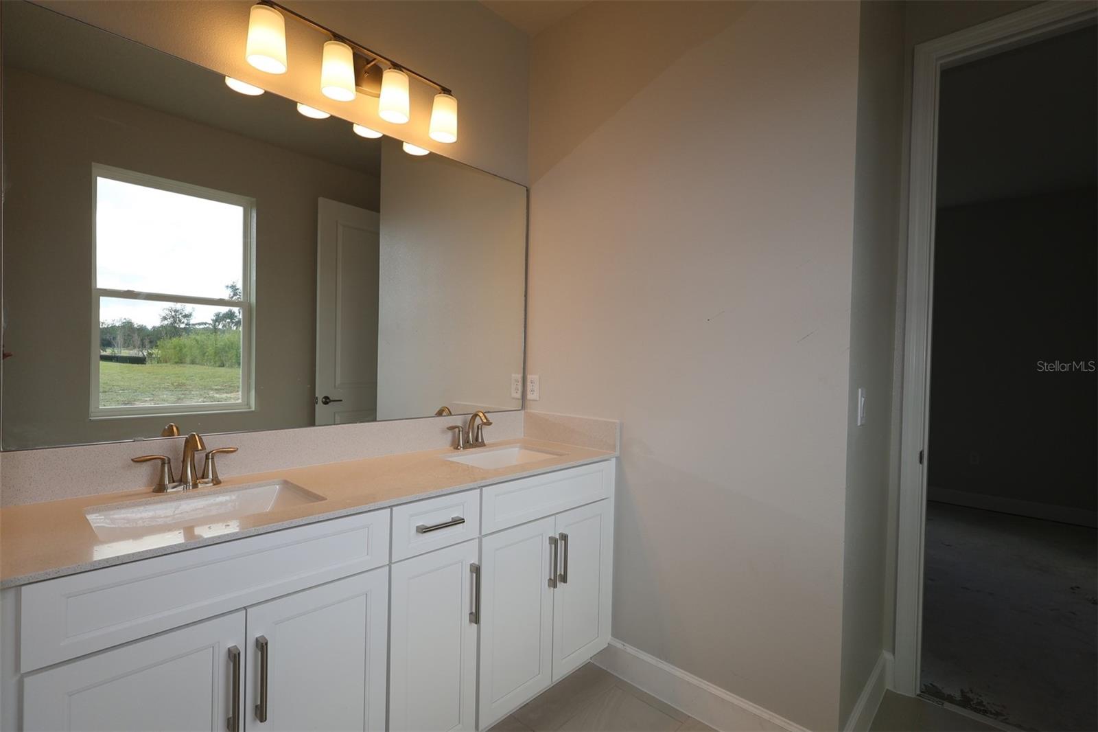 WILLOW RUN - Residential