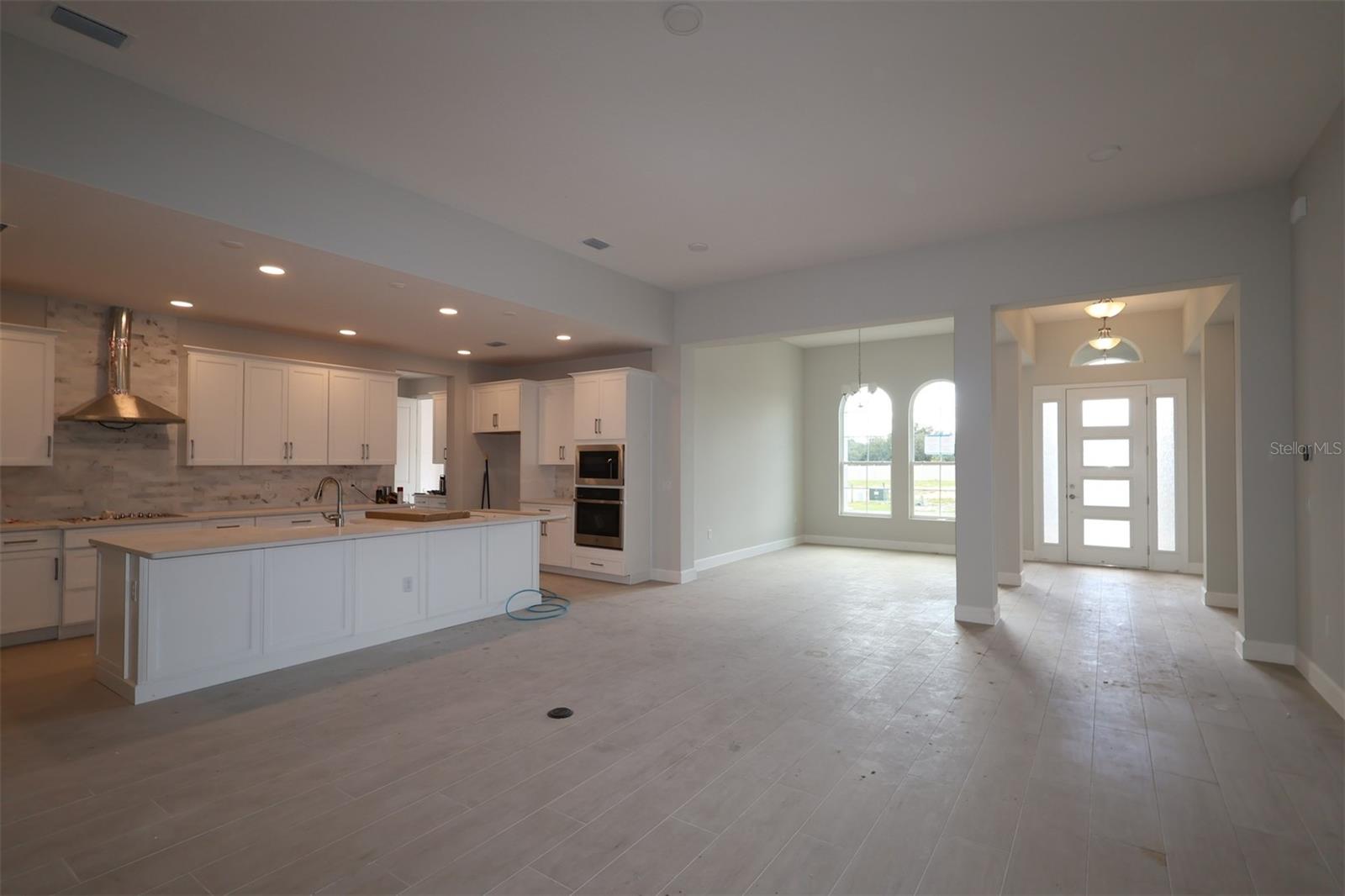 WILLOW RUN - Residential