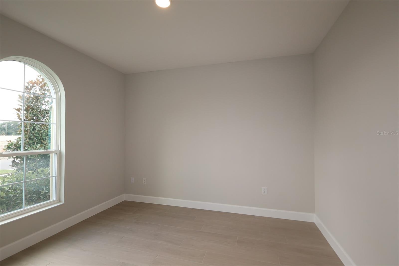 WILLOW RUN - Residential