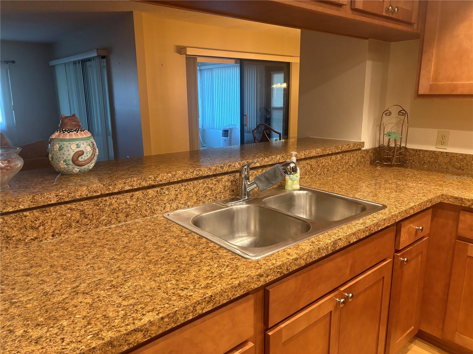 2765 COUNTRYSIDE BOULEVARD 106
