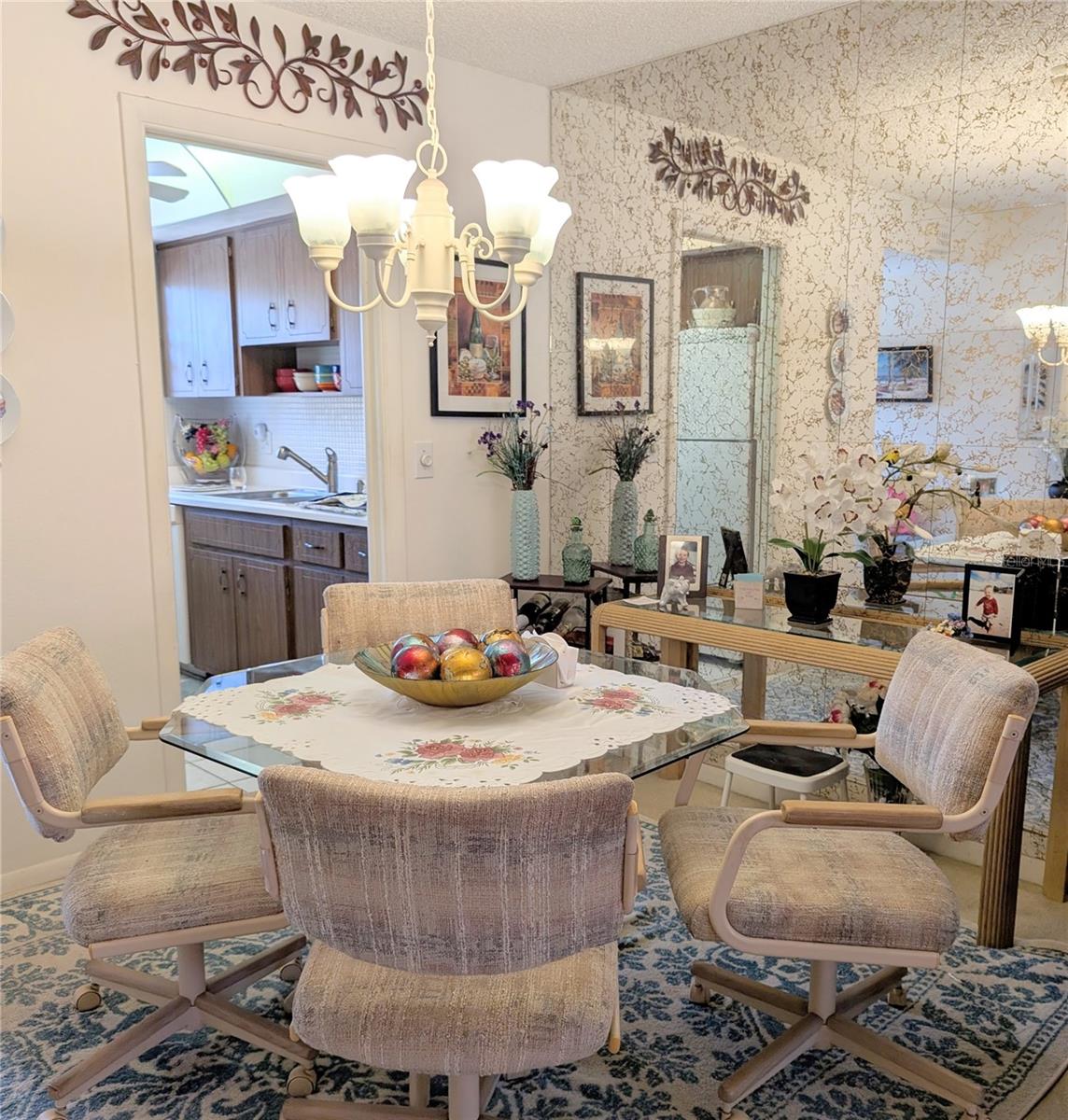 PENNWOOD MANOR - Residential