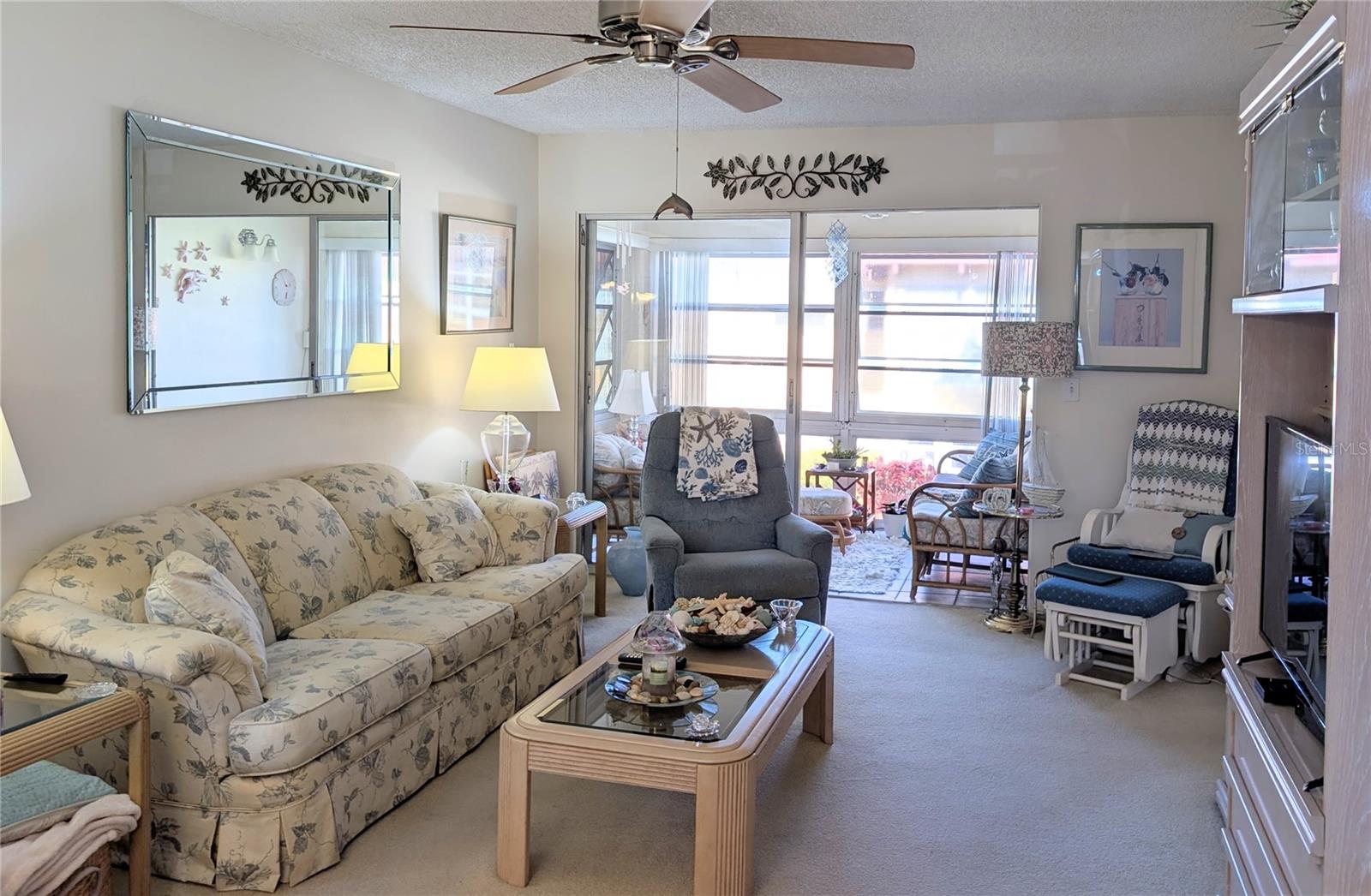 PENNWOOD MANOR - Residential