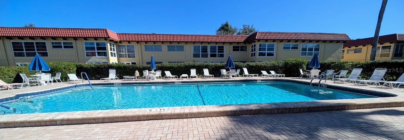 PENNWOOD MANOR - Residential