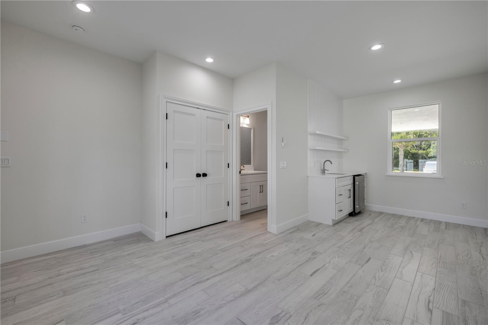 BETHUNE VOLUSIA BEACH - Residential