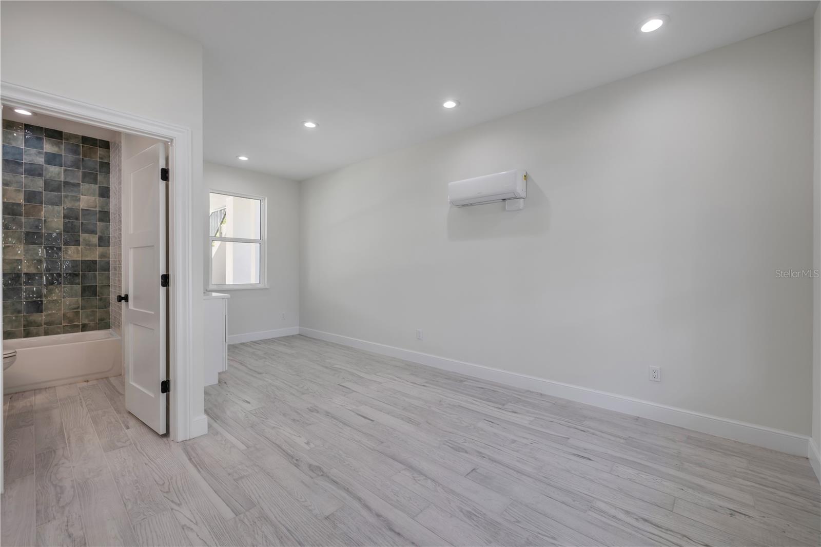BETHUNE VOLUSIA BEACH - Residential