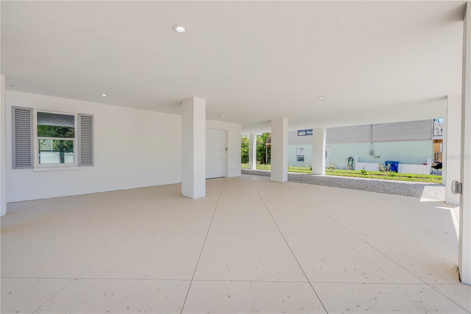 BETHUNE VOLUSIA BEACH - Residential