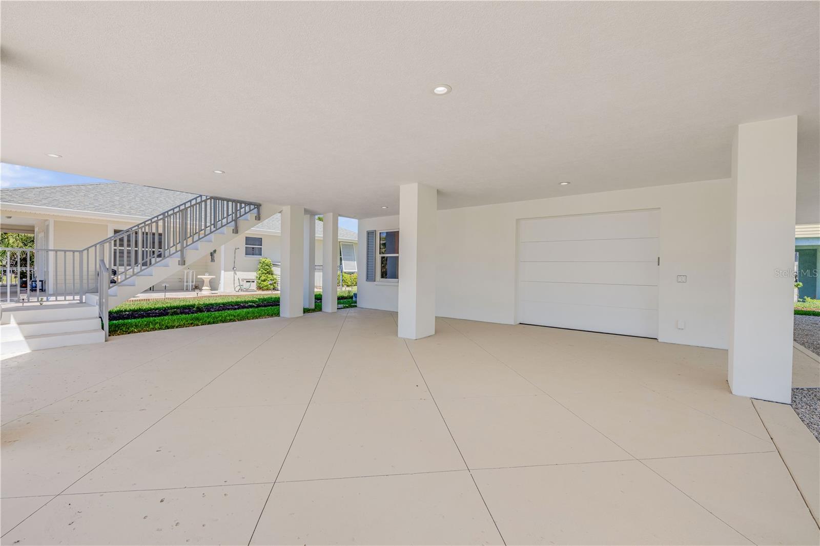 BETHUNE VOLUSIA BEACH - Residential