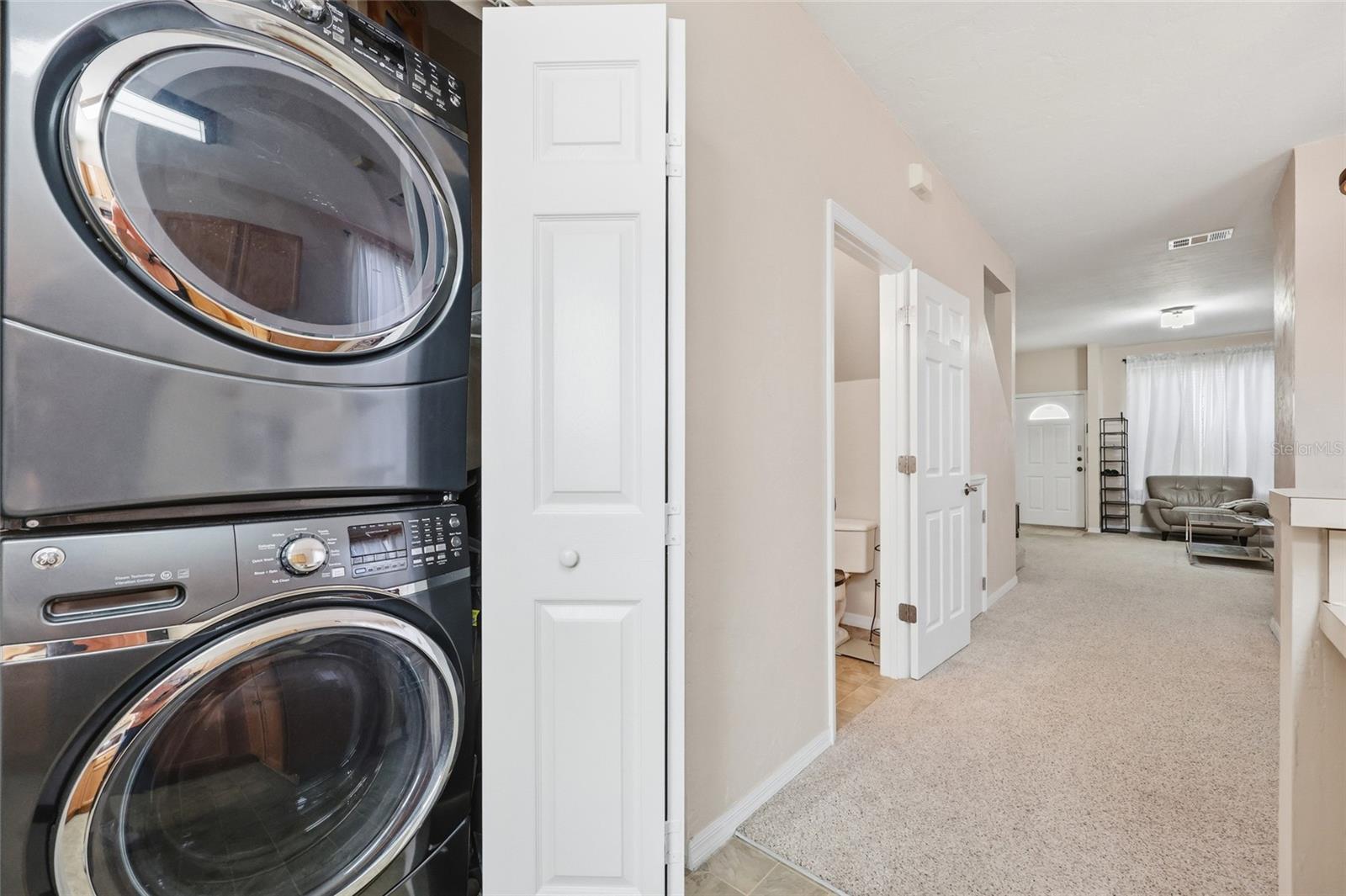 KENSINGTON SOUTH - Residential