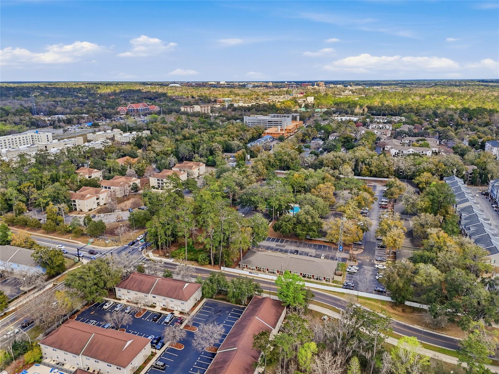 KENSINGTON SOUTH - Residential