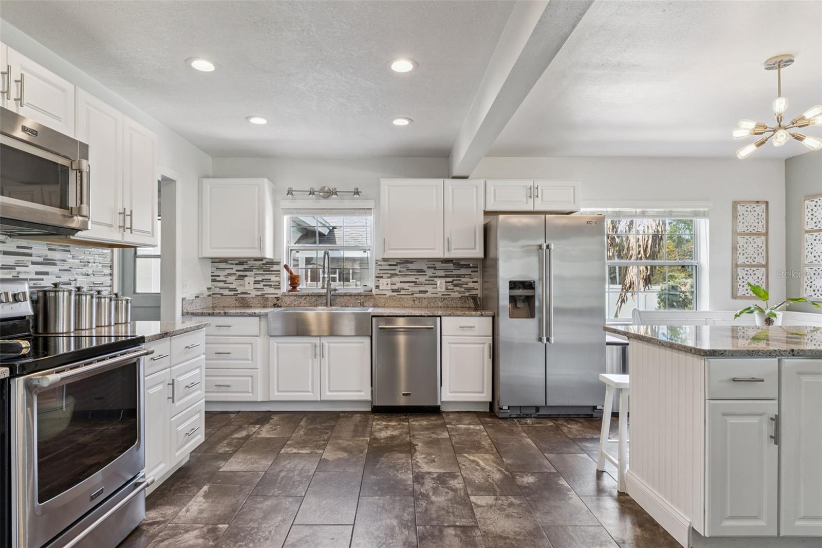 SKYCREST - Residential