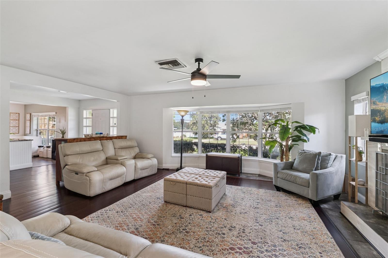 SKYCREST - Residential