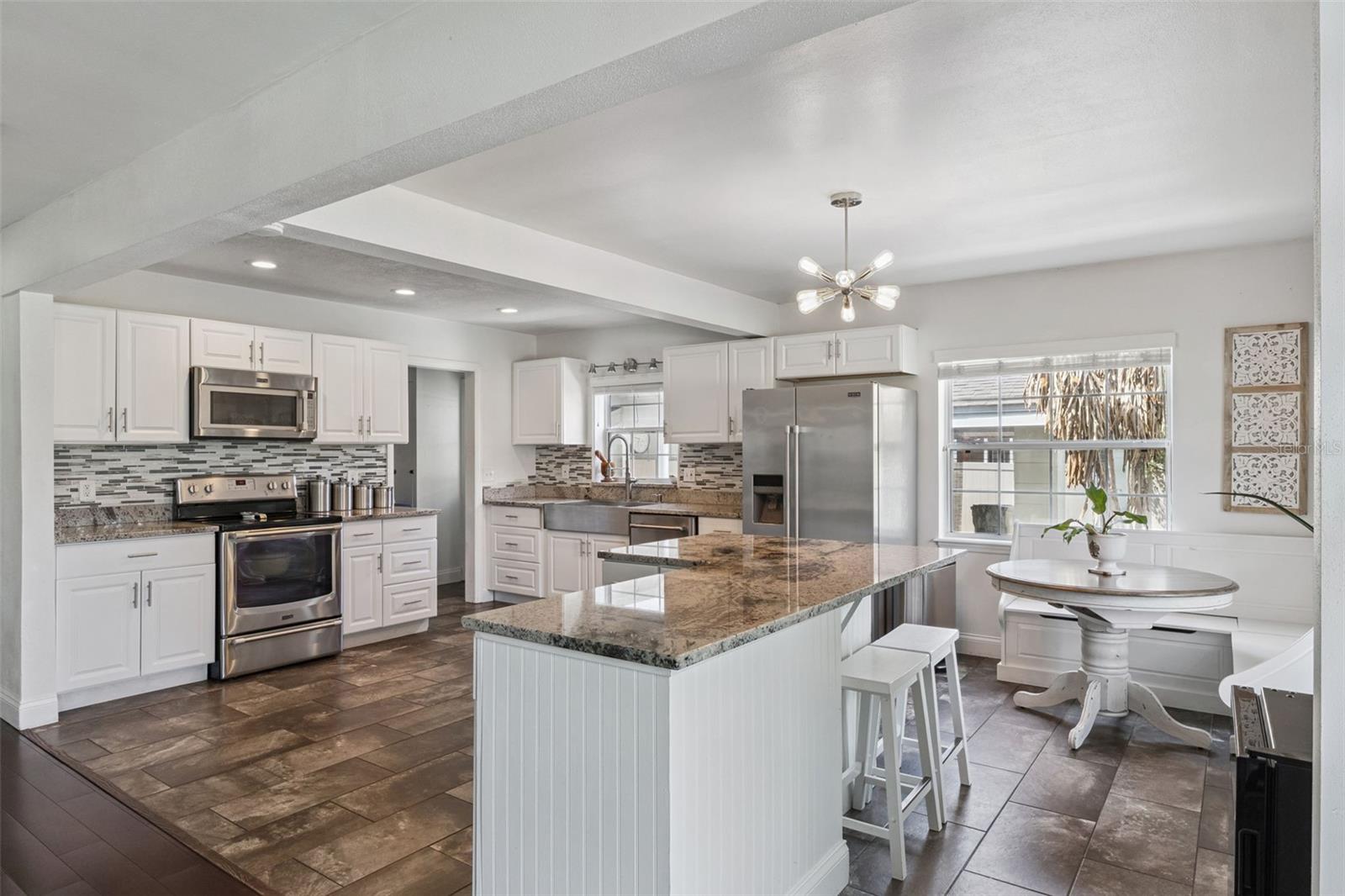 SKYCREST - Residential