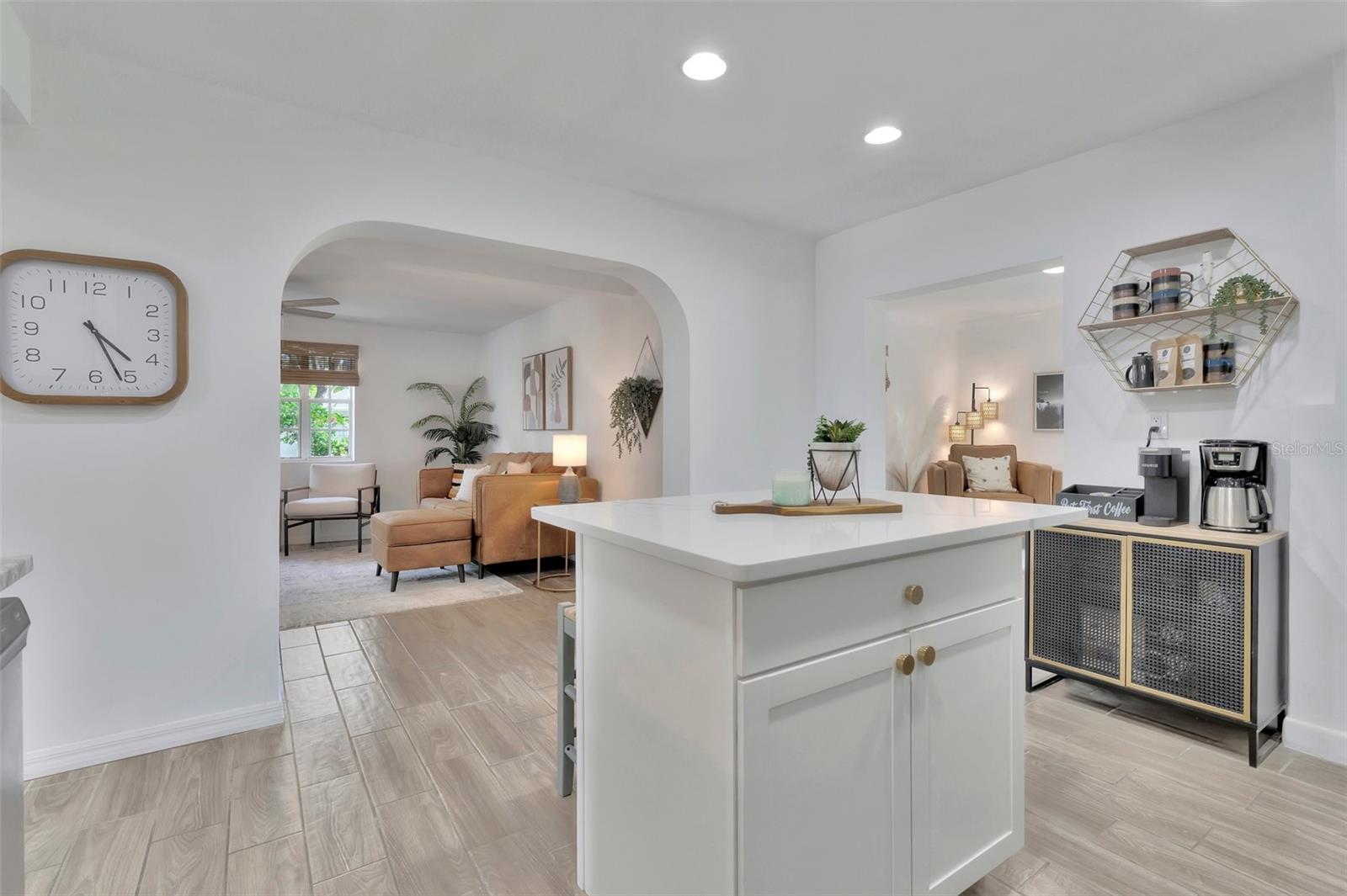 WHISPERING PINES - Residential