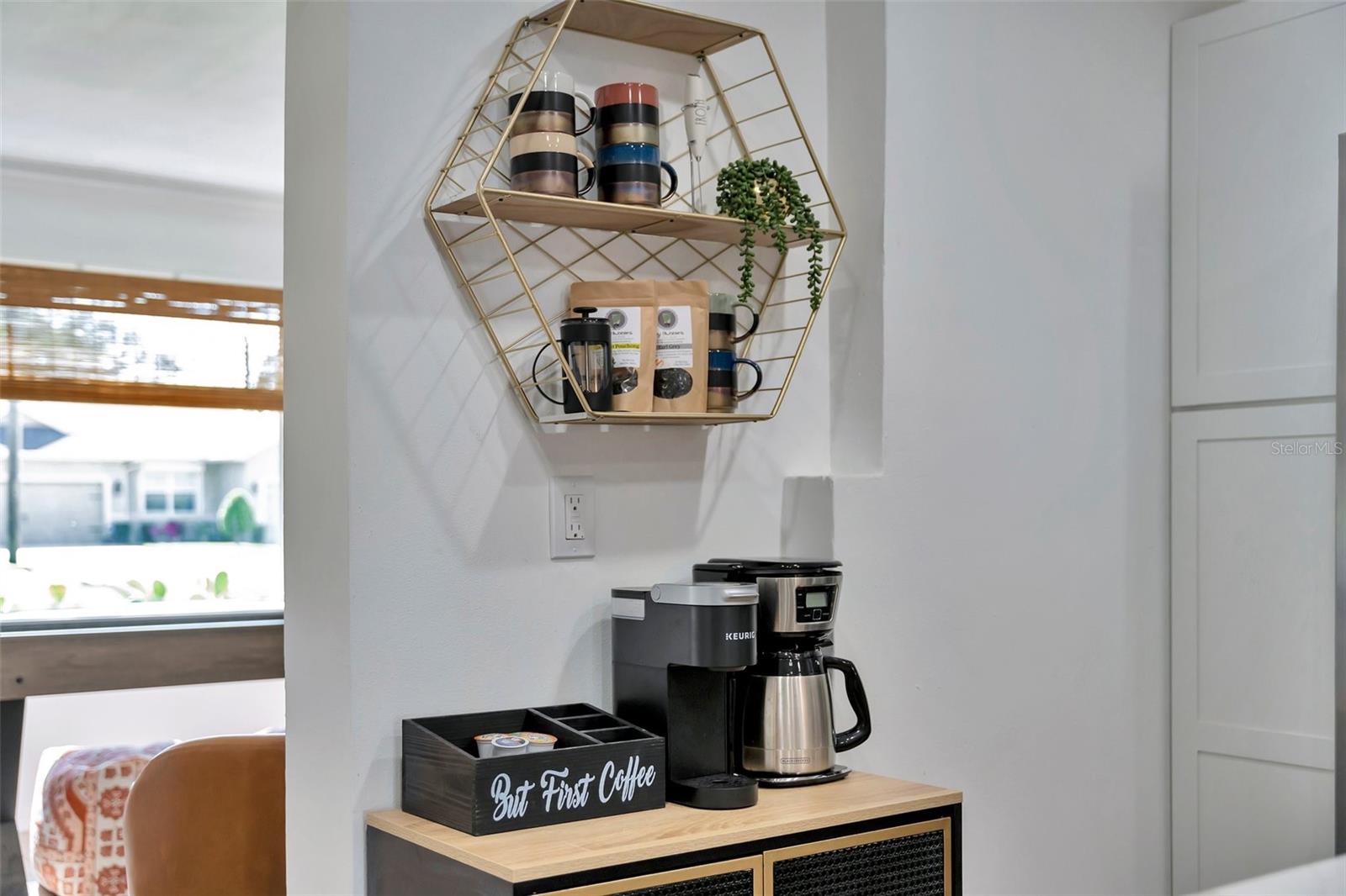 WHISPERING PINES - Residential