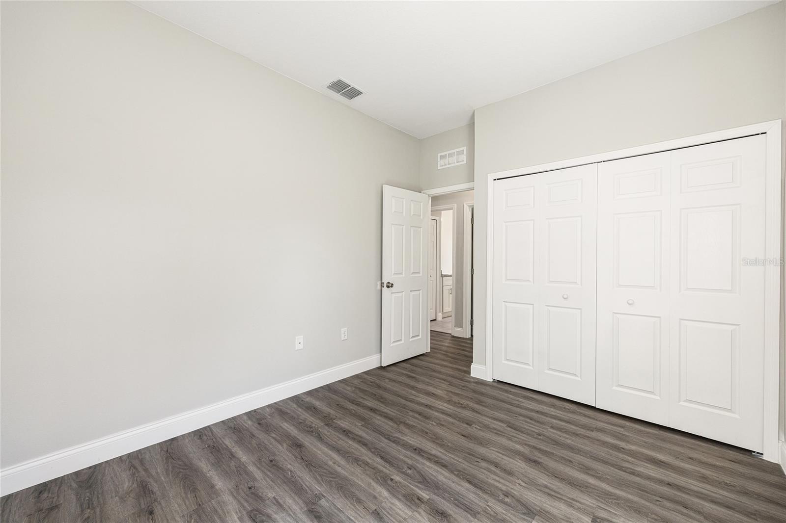 MARION OAKS - Residential Lease