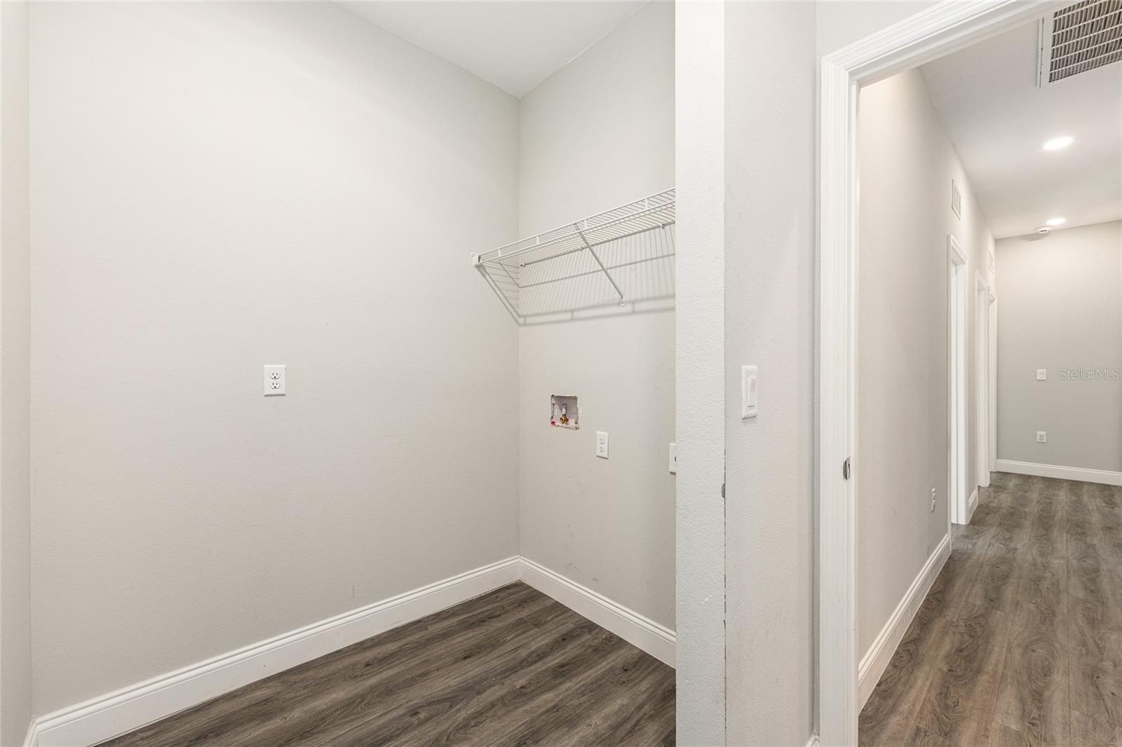 MARION OAKS - Residential Lease