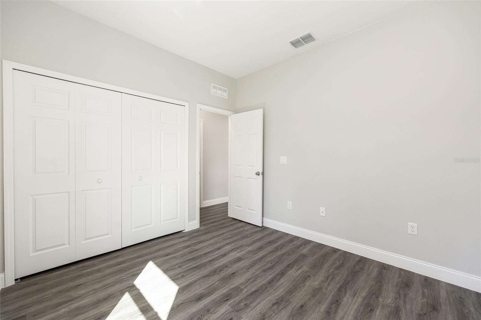 MARION OAKS - Residential Lease