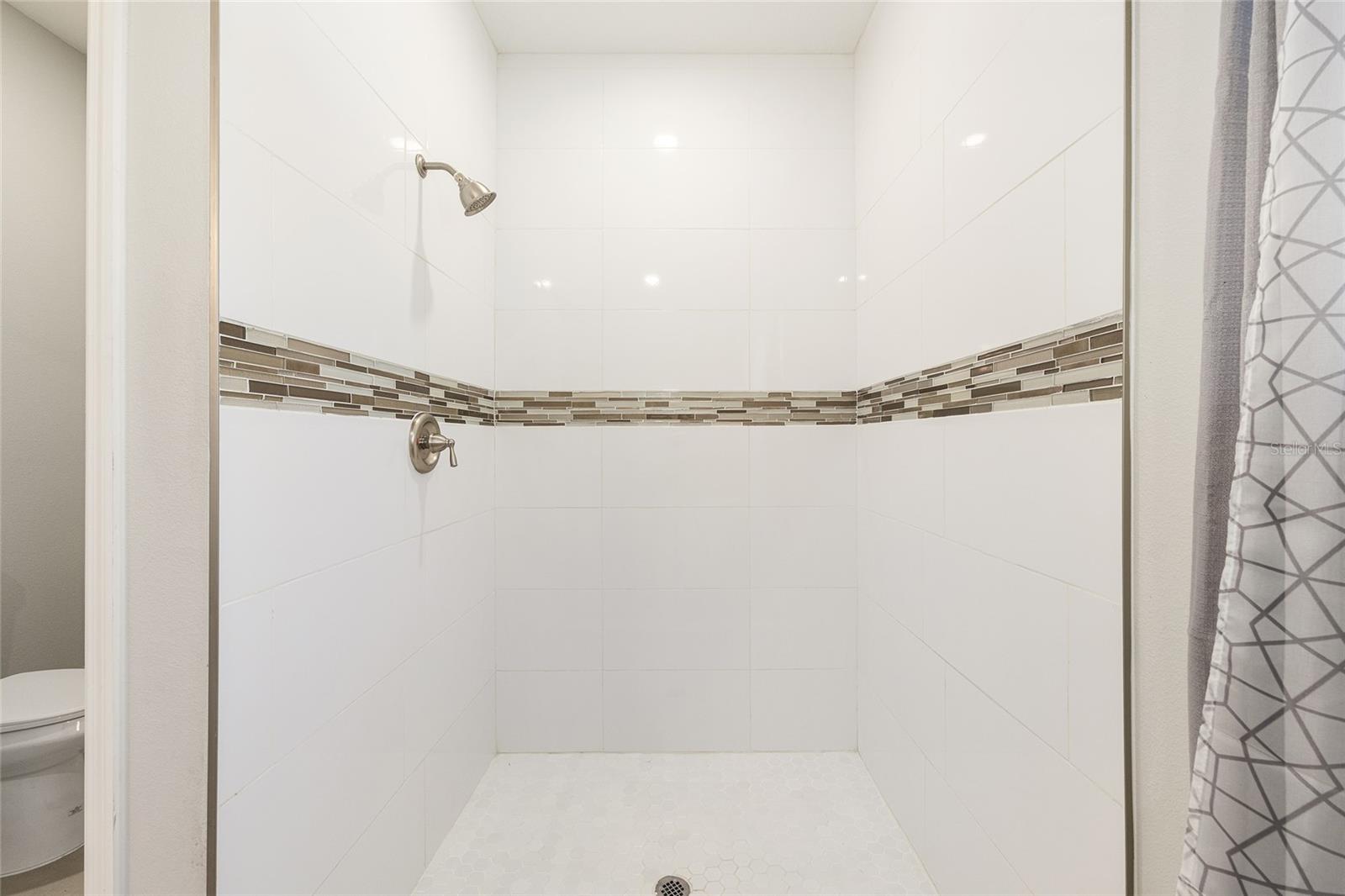 MARION OAKS - Residential Lease