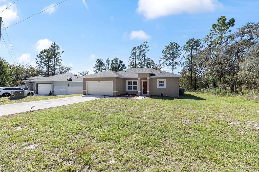 Photo of 5998 SW 154th Street Road, Ocala, FL 34473 (MLS # OM713098)