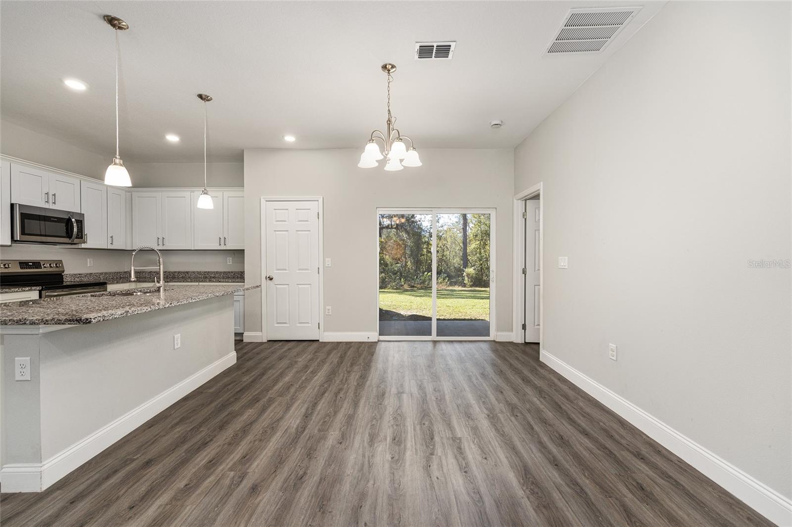 MARION OAKS - Residential Lease