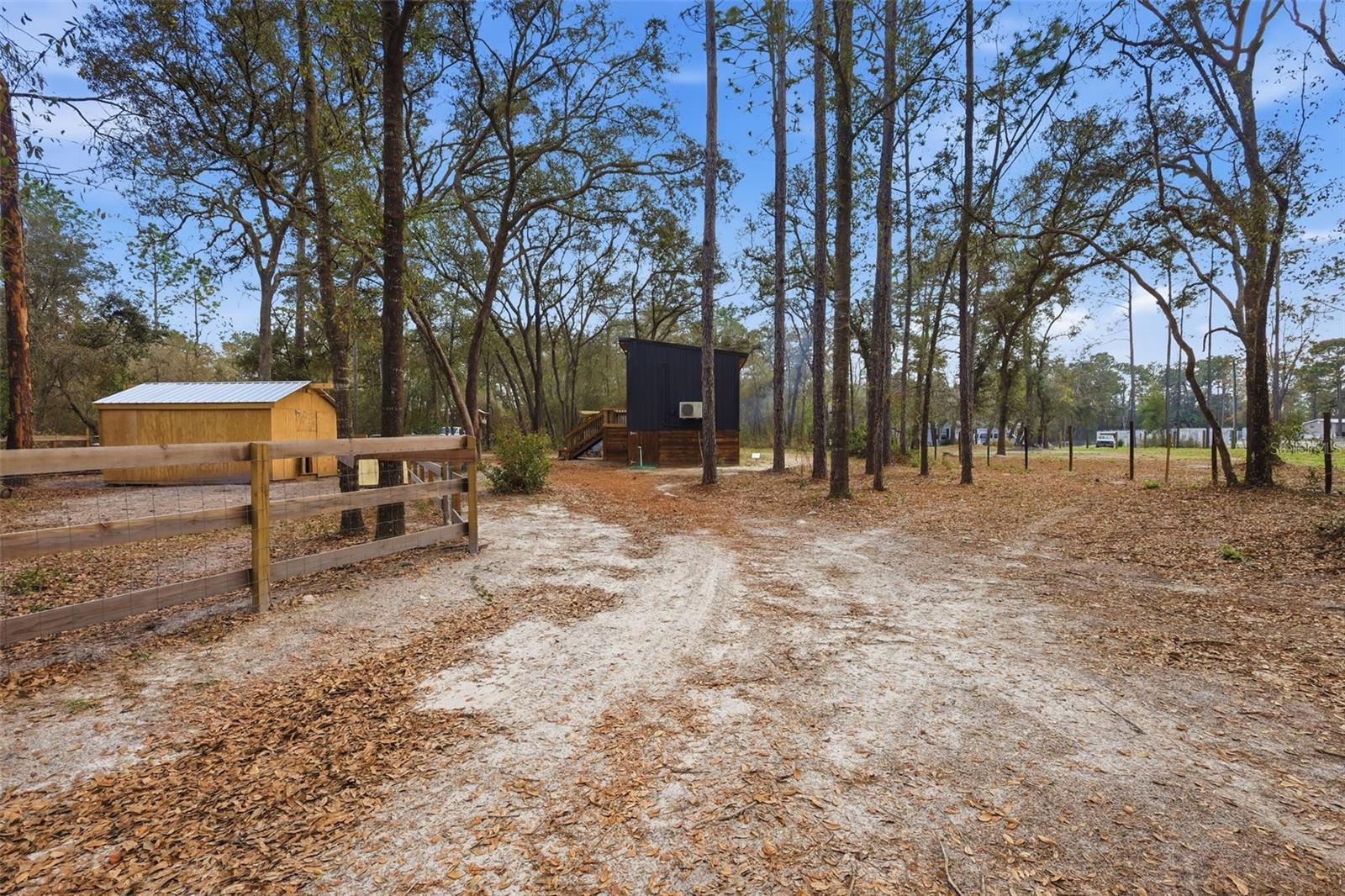 FLORIDA HLNDS - Residential