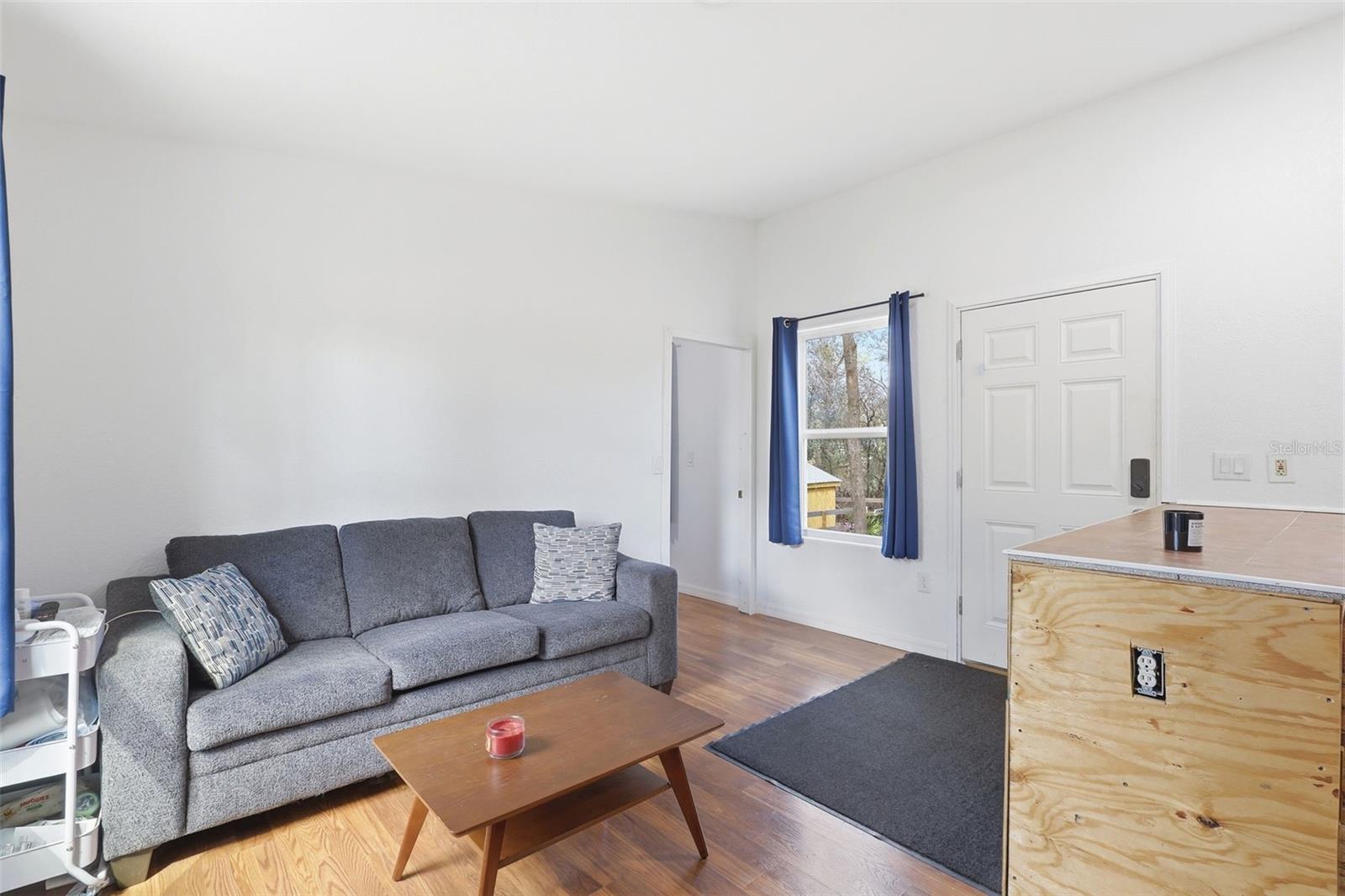 FLORIDA HLNDS - Residential