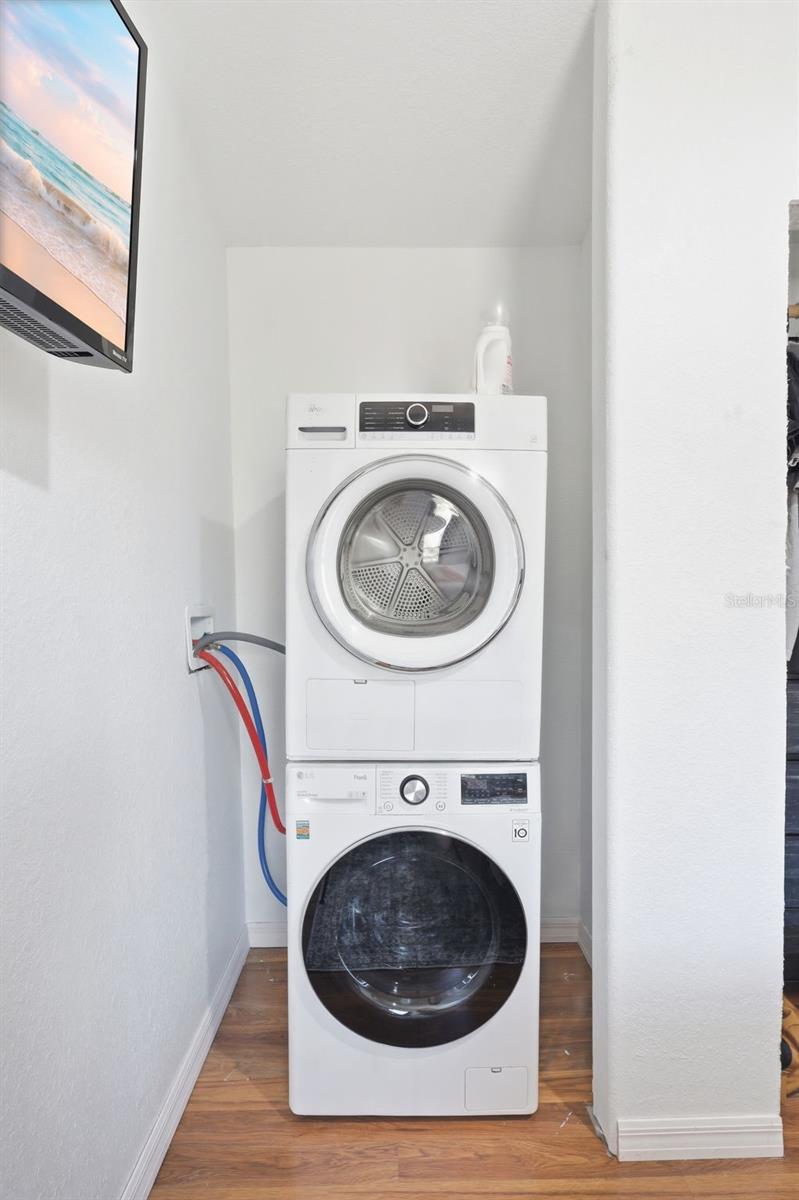 FLORIDA HLNDS - Residential