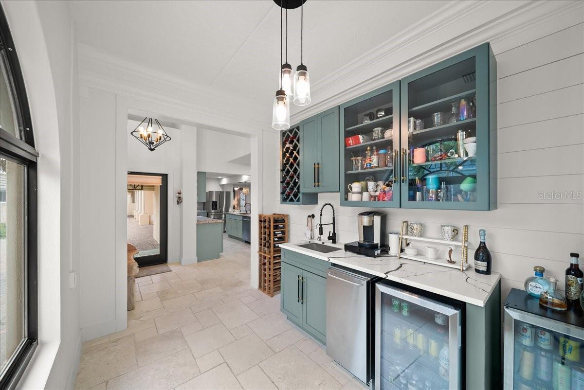 OCEAN SANDS - Residential