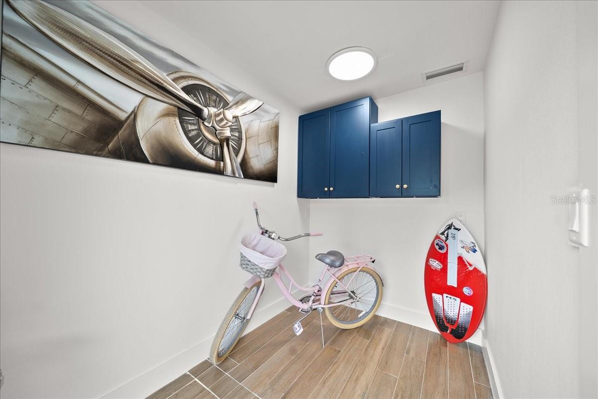 OCEAN SANDS - Residential