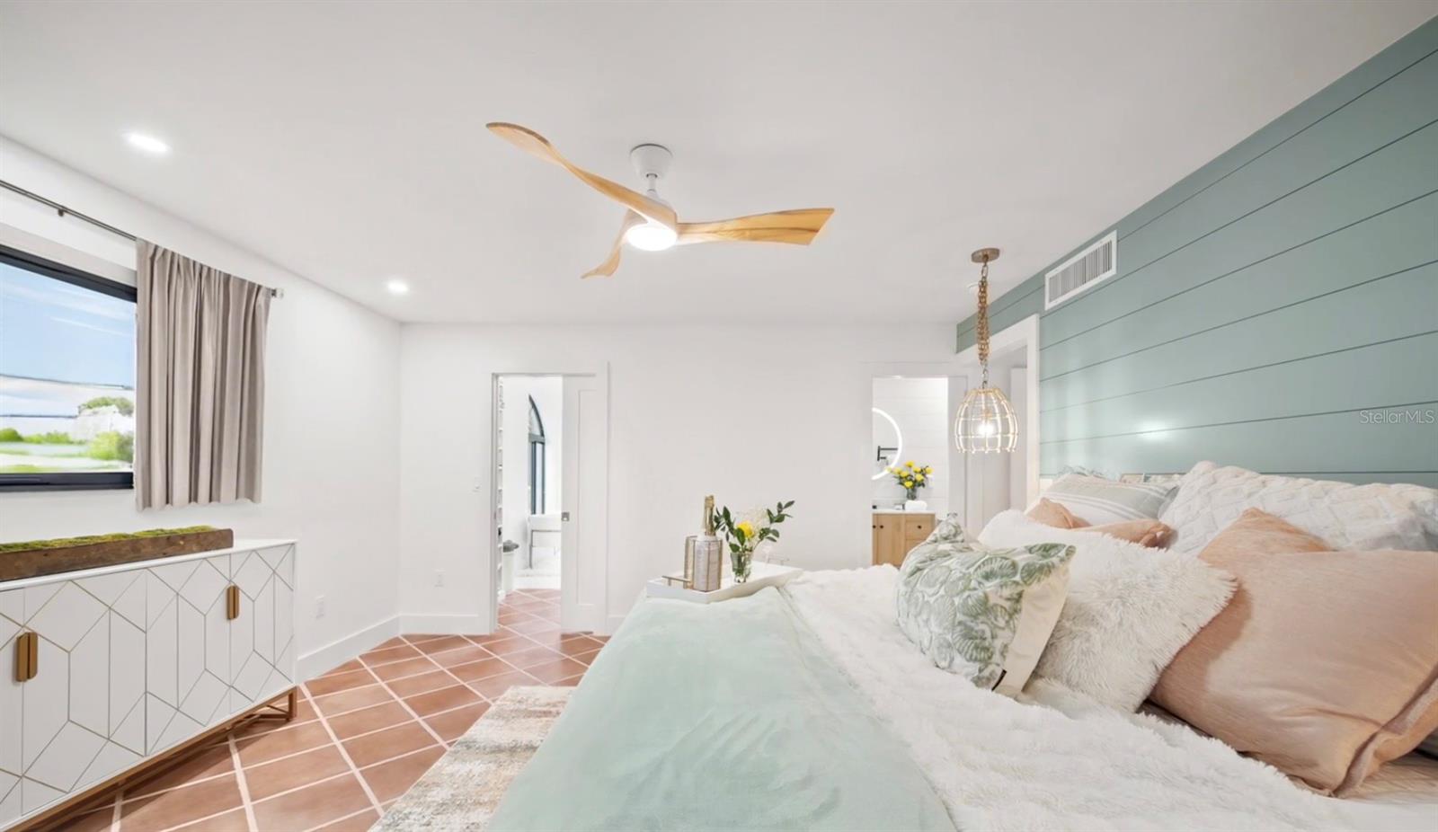 OCEAN SANDS - Residential