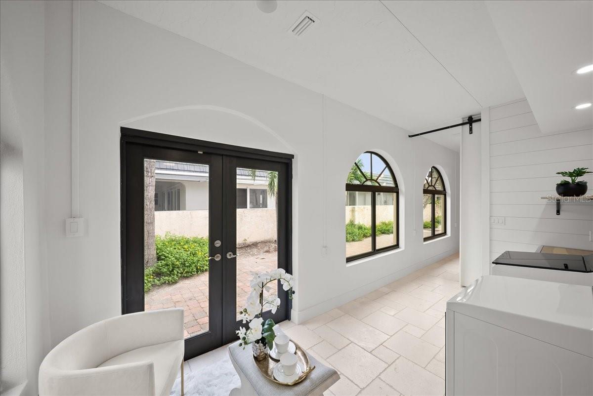 OCEAN SANDS - Residential
