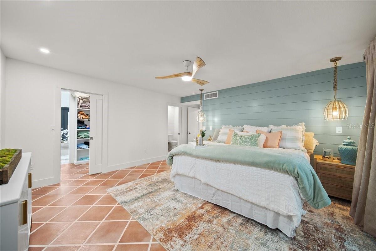 OCEAN SANDS - Residential