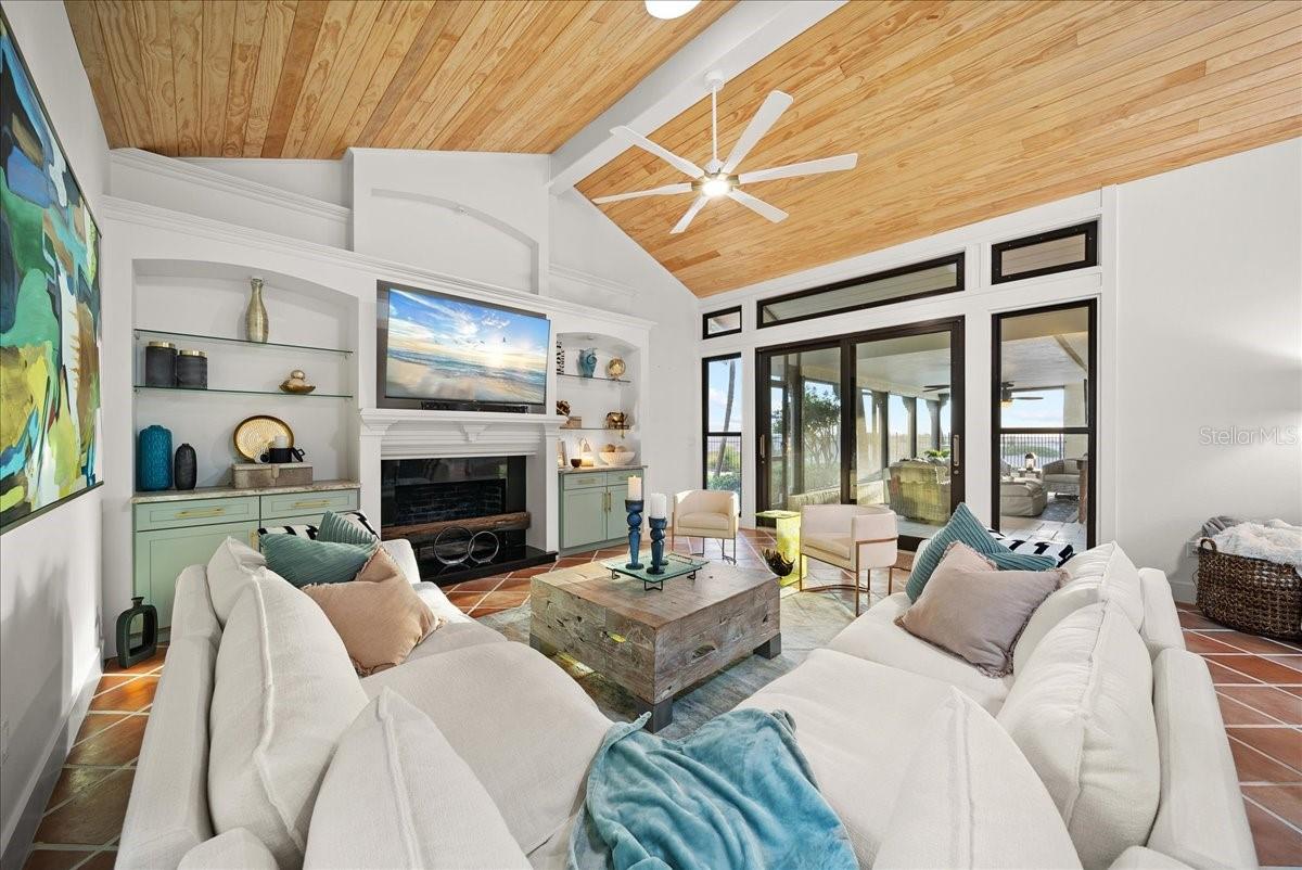 OCEAN SANDS - Residential