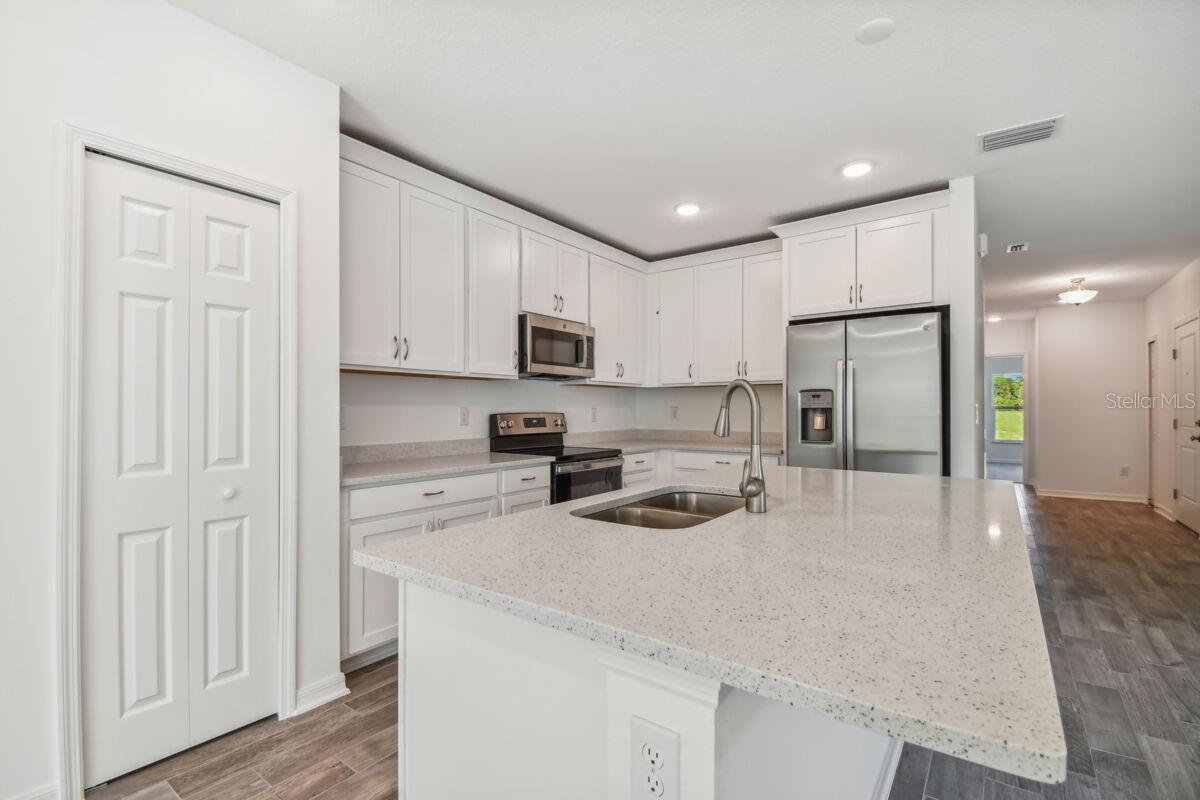 1472 SUNSET PRESERVE WAY