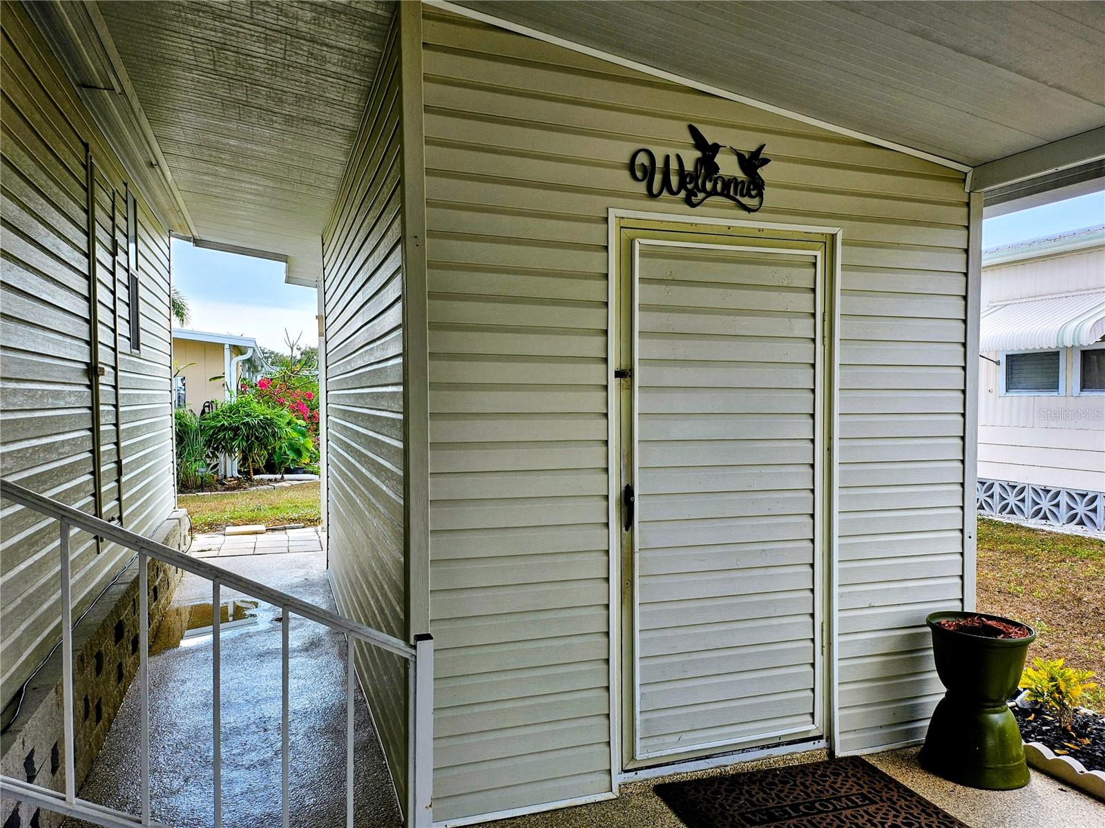 OAKWOOD MANOR - Residential