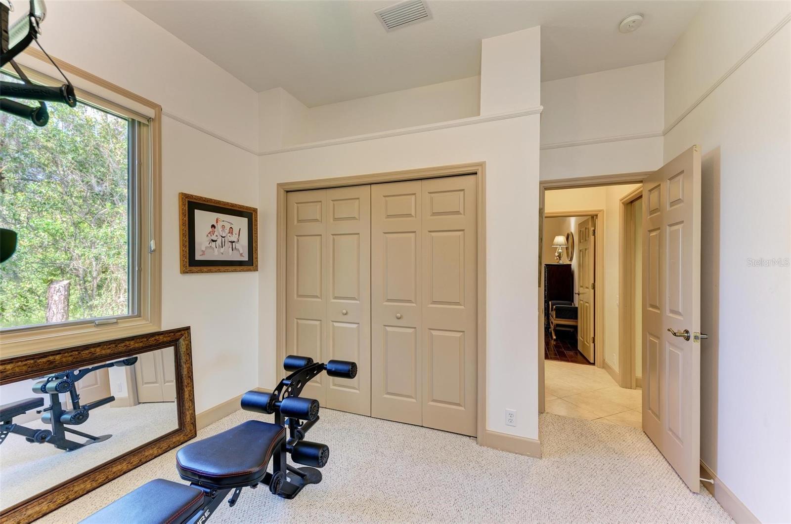 ROSEDALE 10 - Residential