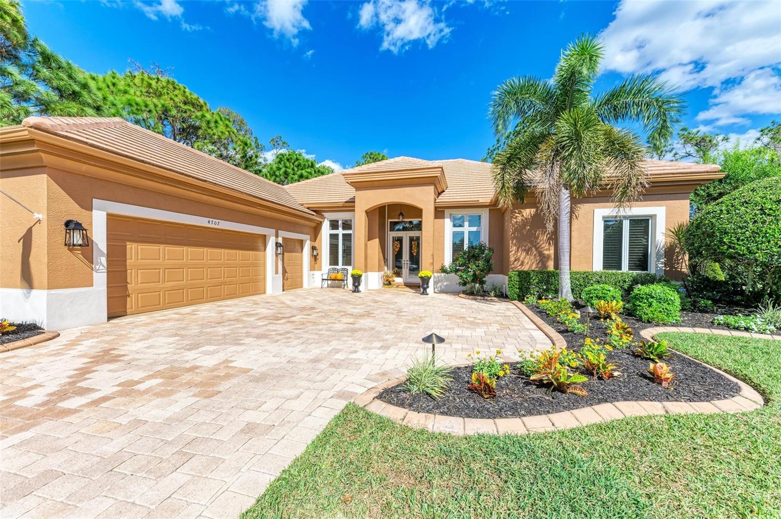 ROSEDALE 10 - Residential