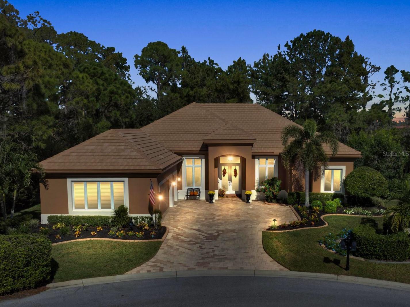 ROSEDALE 10 - Residential