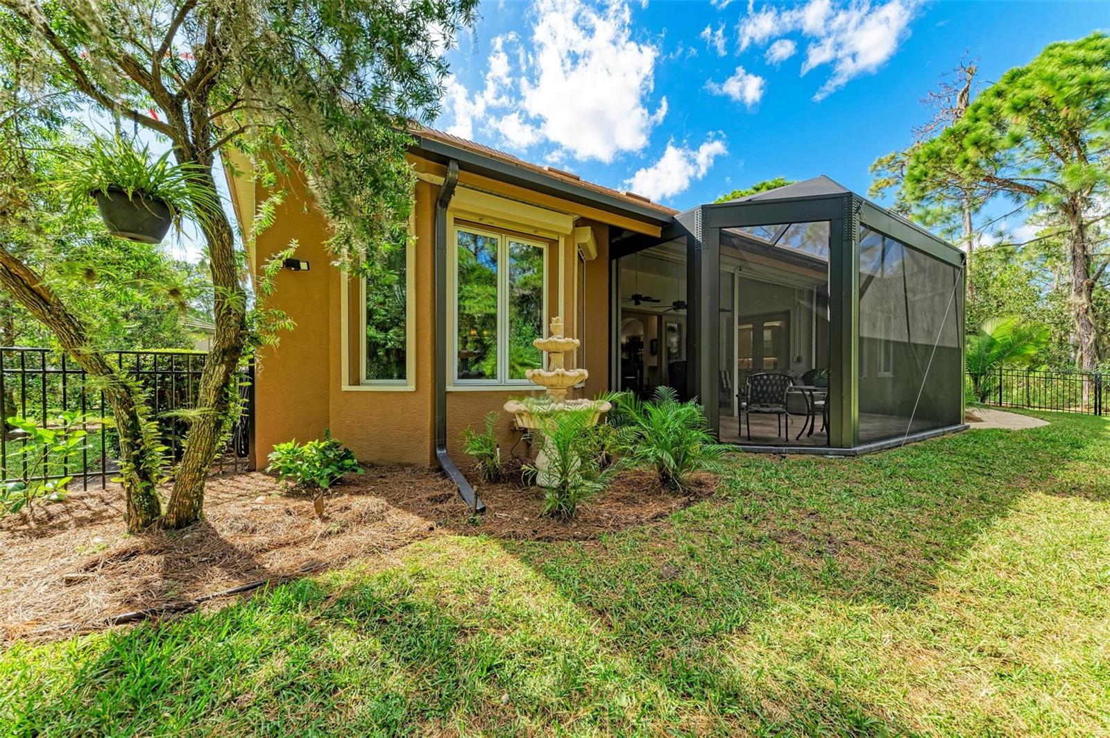 ROSEDALE 10 - Residential