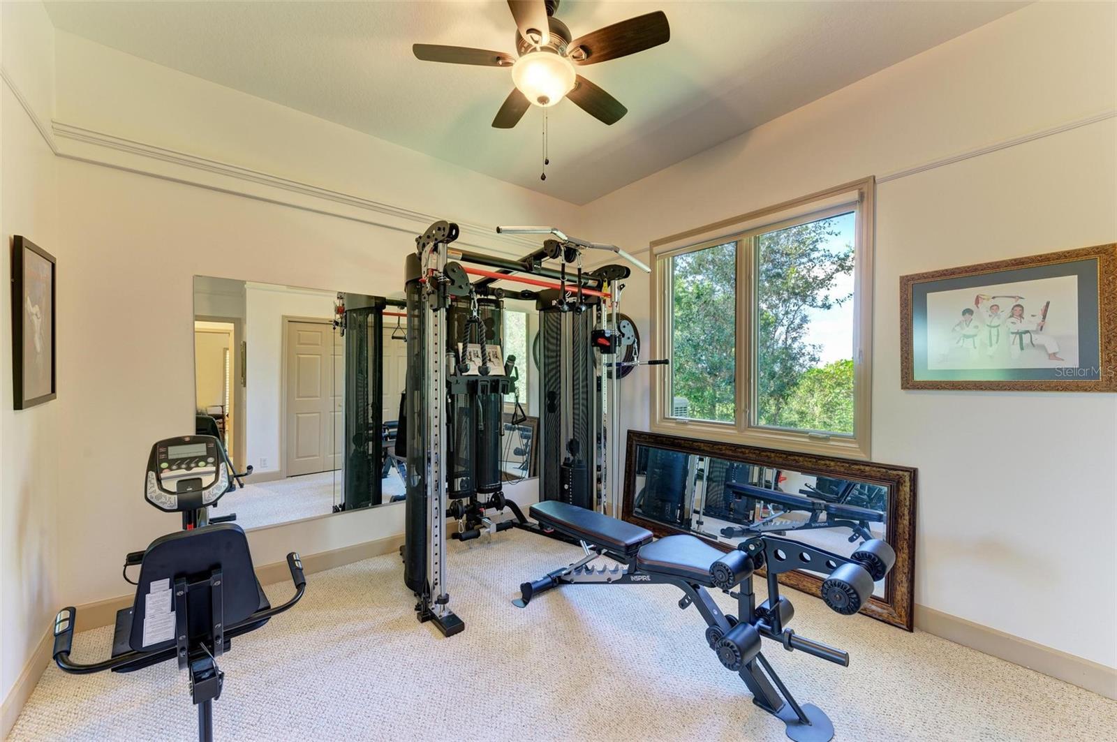 ROSEDALE 10 - Residential