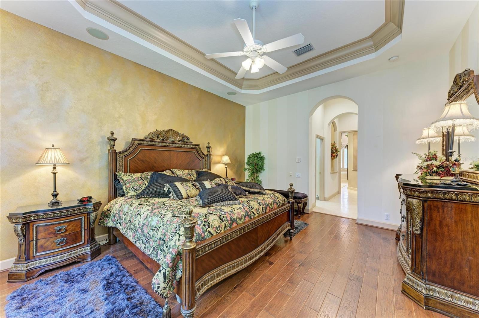 ROSEDALE 10 - Residential