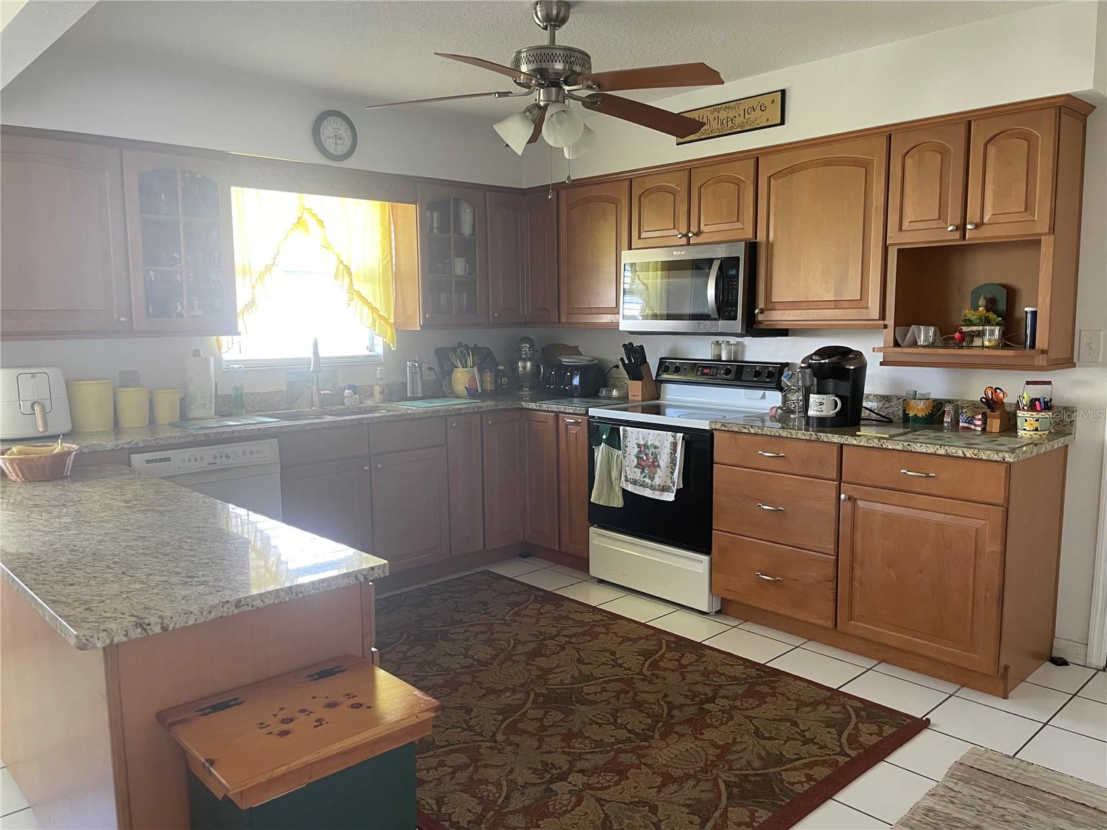 NATURES EDGE RESORT PH 01 - Residential