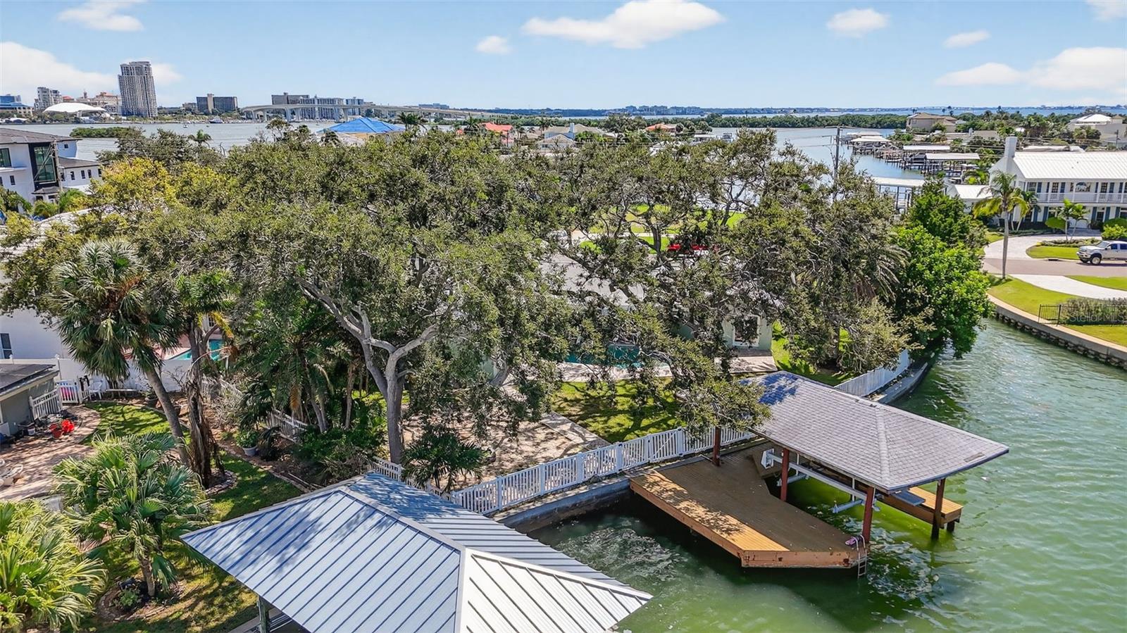 ISLAND ESTATES OF CLEARWATER - Residential