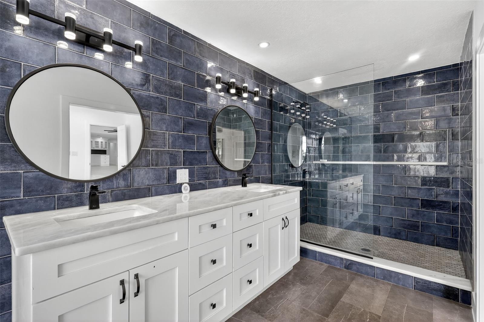 ISLAND ESTATES OF CLEARWATER - Residential