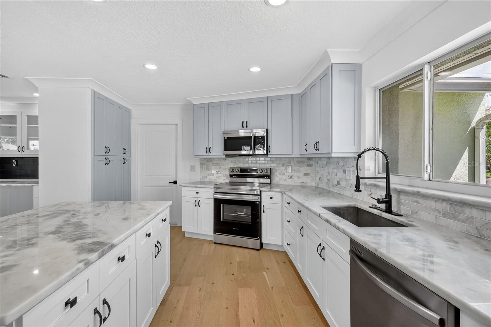 ISLAND ESTATES OF CLEARWATER - Residential