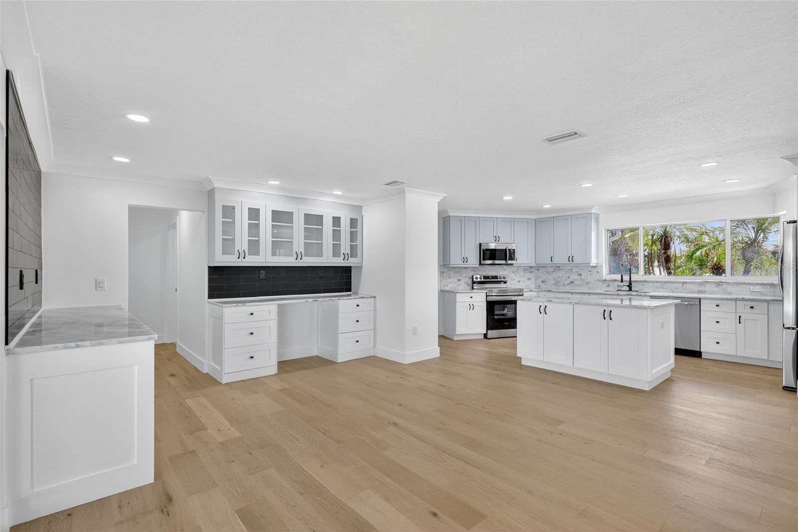 ISLAND ESTATES OF CLEARWATER - Residential