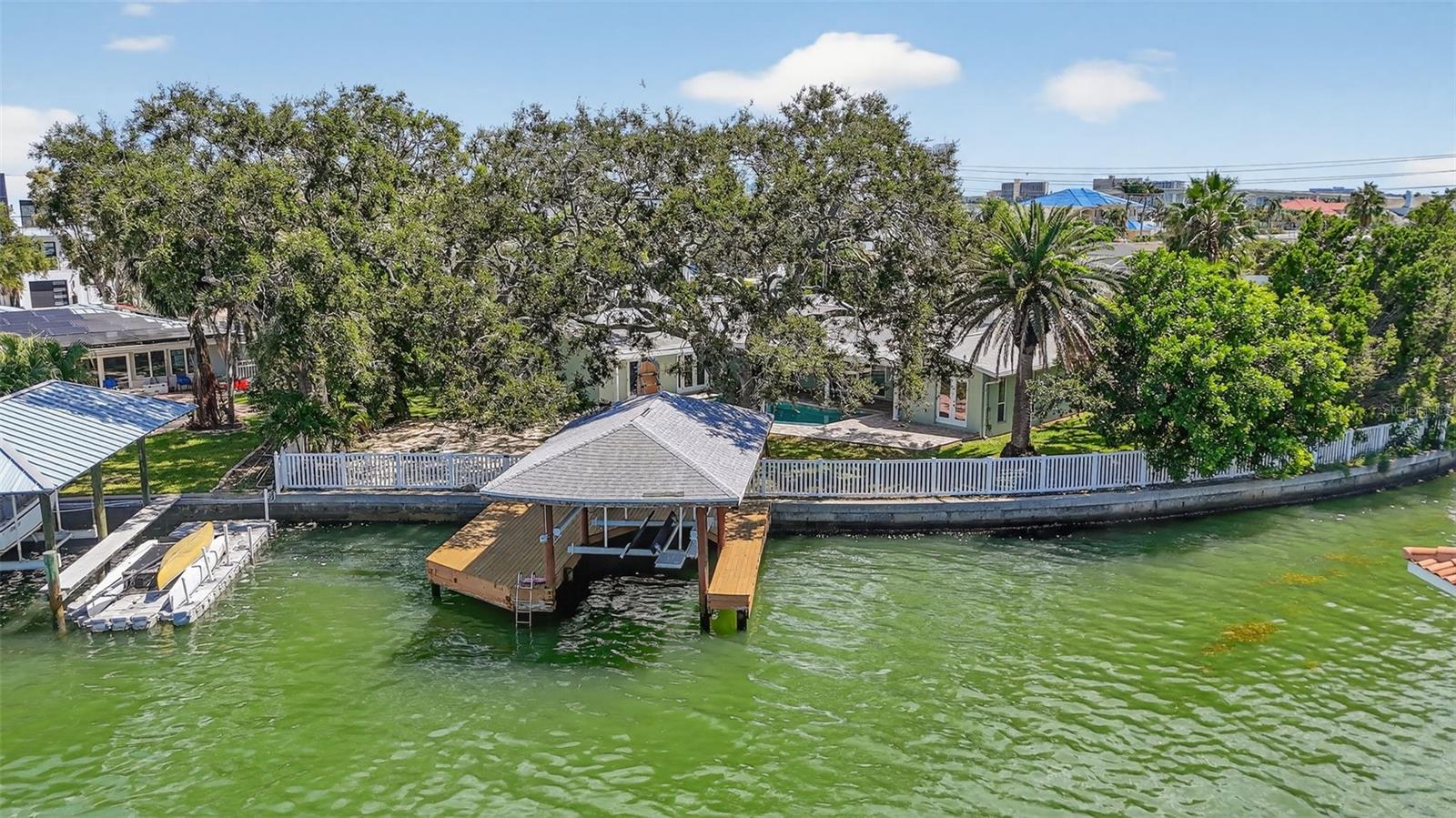 ISLAND ESTATES OF CLEARWATER - Residential