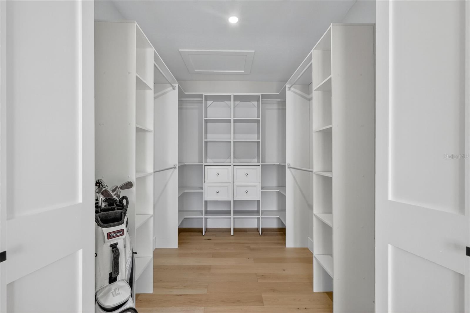 ISLAND ESTATES OF CLEARWATER - Residential